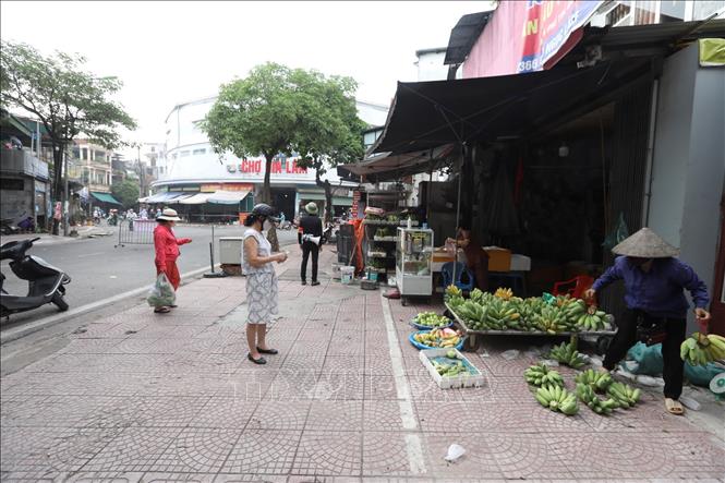 Dân sinh - Hà Nội triển khai phát thẻ đi chợ luân phiên cho người dân (Hình 5).