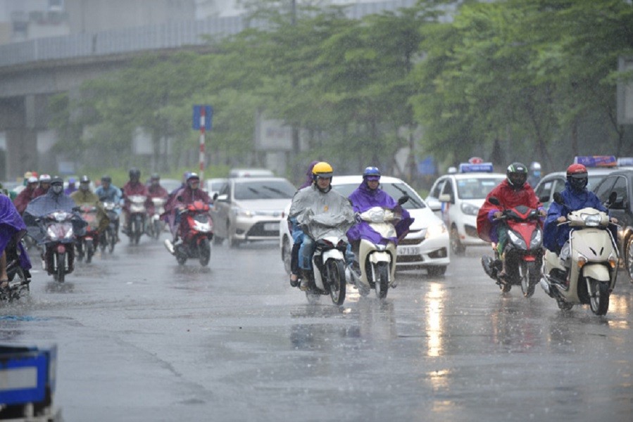 Xã hội - Dự báo thời tiết 10 ngày tới: Bắc Bộ trời lạnh, miền Trung mưa rất to