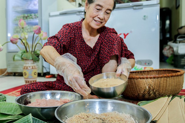 Giải trí - NSƯT Ngọc Tản: Tuổi xế chiều của “bà mẹ hiền khô” trên màn ảnh Việt  (Hình 2).