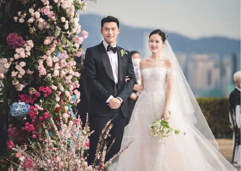 Giải trí - Ảnh cưới chưa từng công bố của cặp đôi 'vàng' Hyun Bin - Son Ye Jin (Hình 2).