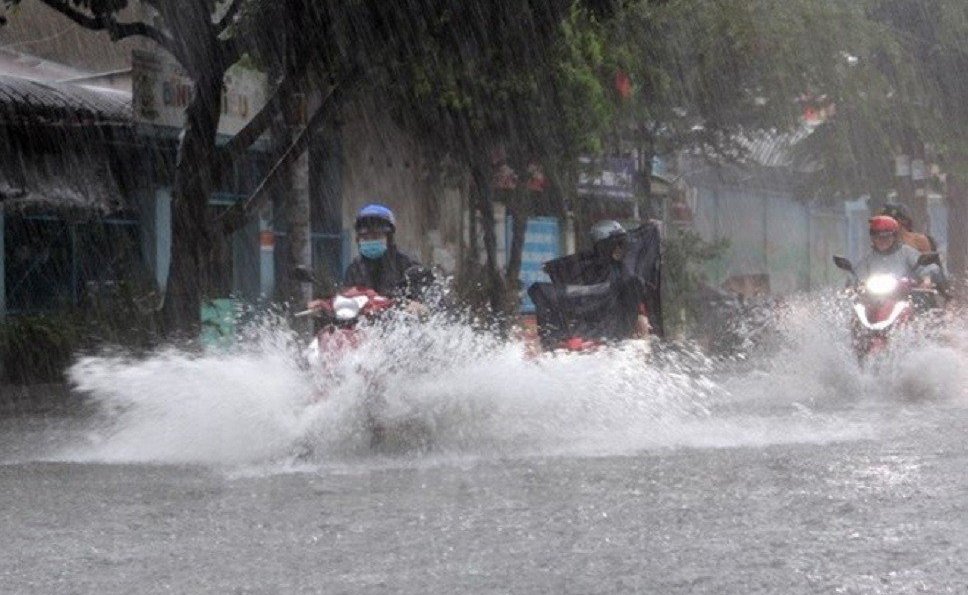 X&atilde; hội - Dự b&aacute;o thời tiết ng&agrave;y 9/8/2022: Cảnh b&aacute;o nhiều khu vực mưa rất to