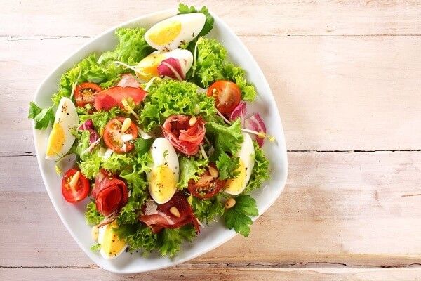 Đời sống - Cách làm salad để ăn ngon miệng mà không lo tăng cân