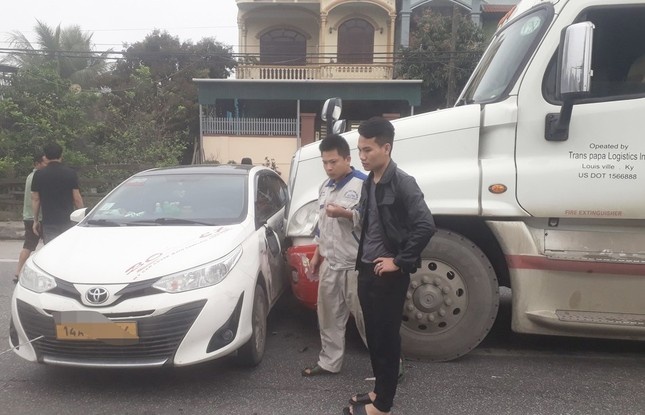 X&atilde; hội - Bản tin 3/4: Trường hợp n&agrave;o được tuyển thẳng v&agrave;o lớp 10? (H&igrave;nh 3).