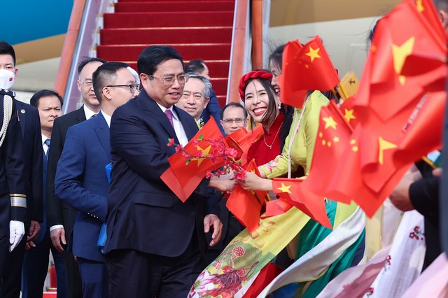 Tiêu điểm - Thủ tướng Phạm Minh Chính tới Bắc Kinh, bắt đầu thăm chính thức Trung Quốc và dự Diễn đàn Kinh tế thế giới (Hình 8).