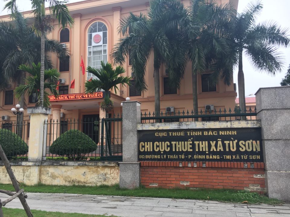 Tin nhanh - Thu nhập hàng trăm triệu đồng một tháng từ mạng xã hội, Khá Bảnh có dấu hiệu trốn thuế (Hình 2).
