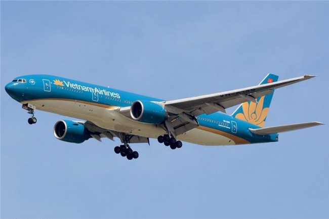 Tin nhanh - Máy bay Vietnam Airlines bị sét đánh trúng khi đang hạ cánh: Liệu có nguy hiểm?