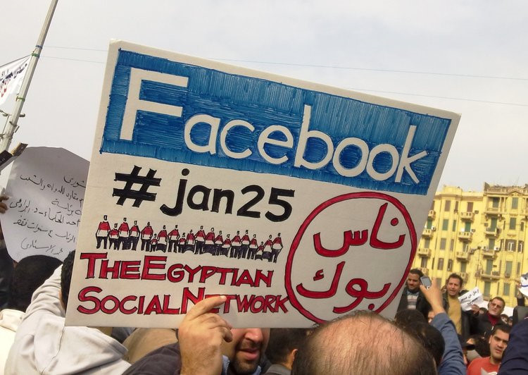 Những bức ảnh 'hiếm thấy, khó tìm' về ông chủ Facebook (Hình 17).