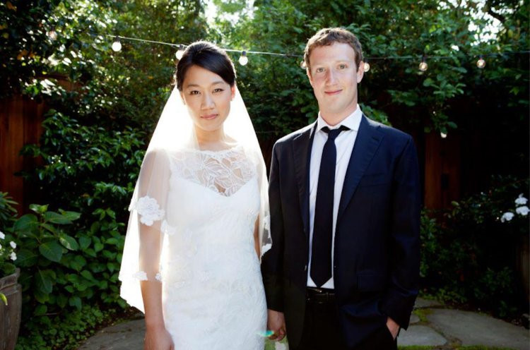 Những bức ảnh 'hiếm thấy, khó tìm' về ông chủ Facebook (Hình 20).