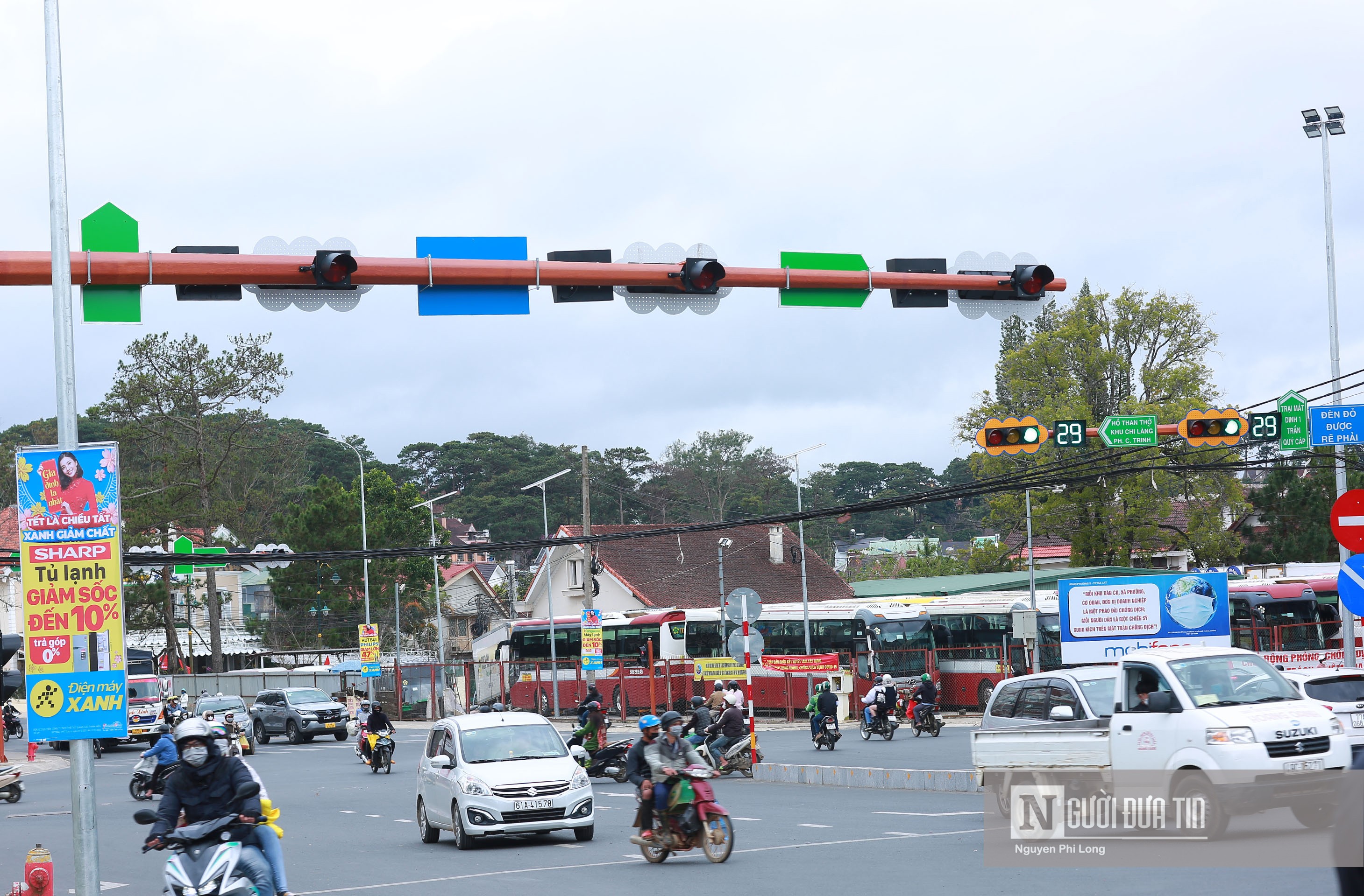 Dân sinh - Tp.Đà Lạt không còn sở hữu danh hiệu 'thành phố không đèn giao thông' (Hình 3).