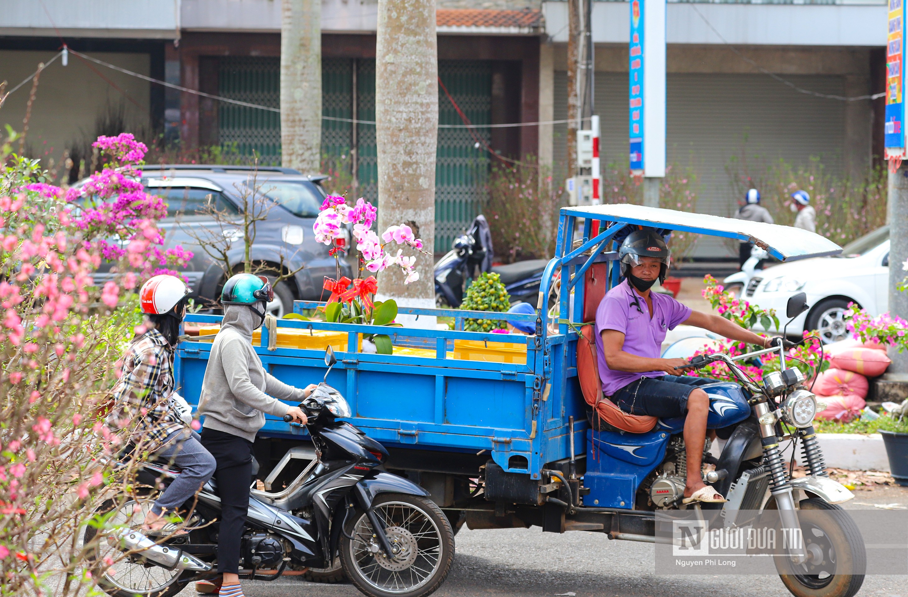 Dân sinh - Nhộn nhịp dịch vụ ”chở mùa xuân” về nhà (Hình 3).