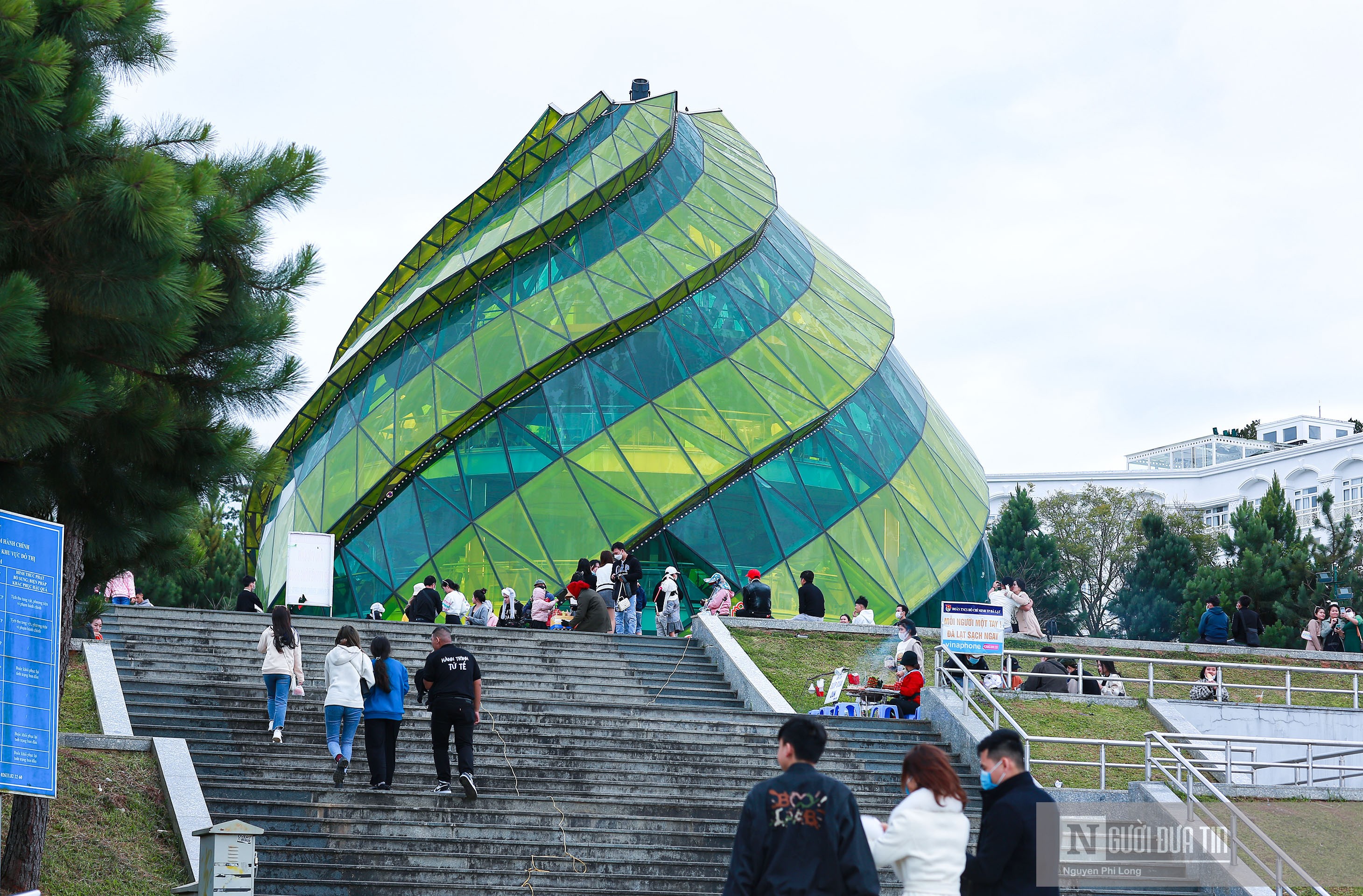 Dân sinh - Lâm Đồng: Du khách nườm nượp đổ về Tp.Đà Lạt dịp Tết Nguyên Đán 2022 (Hình 6).