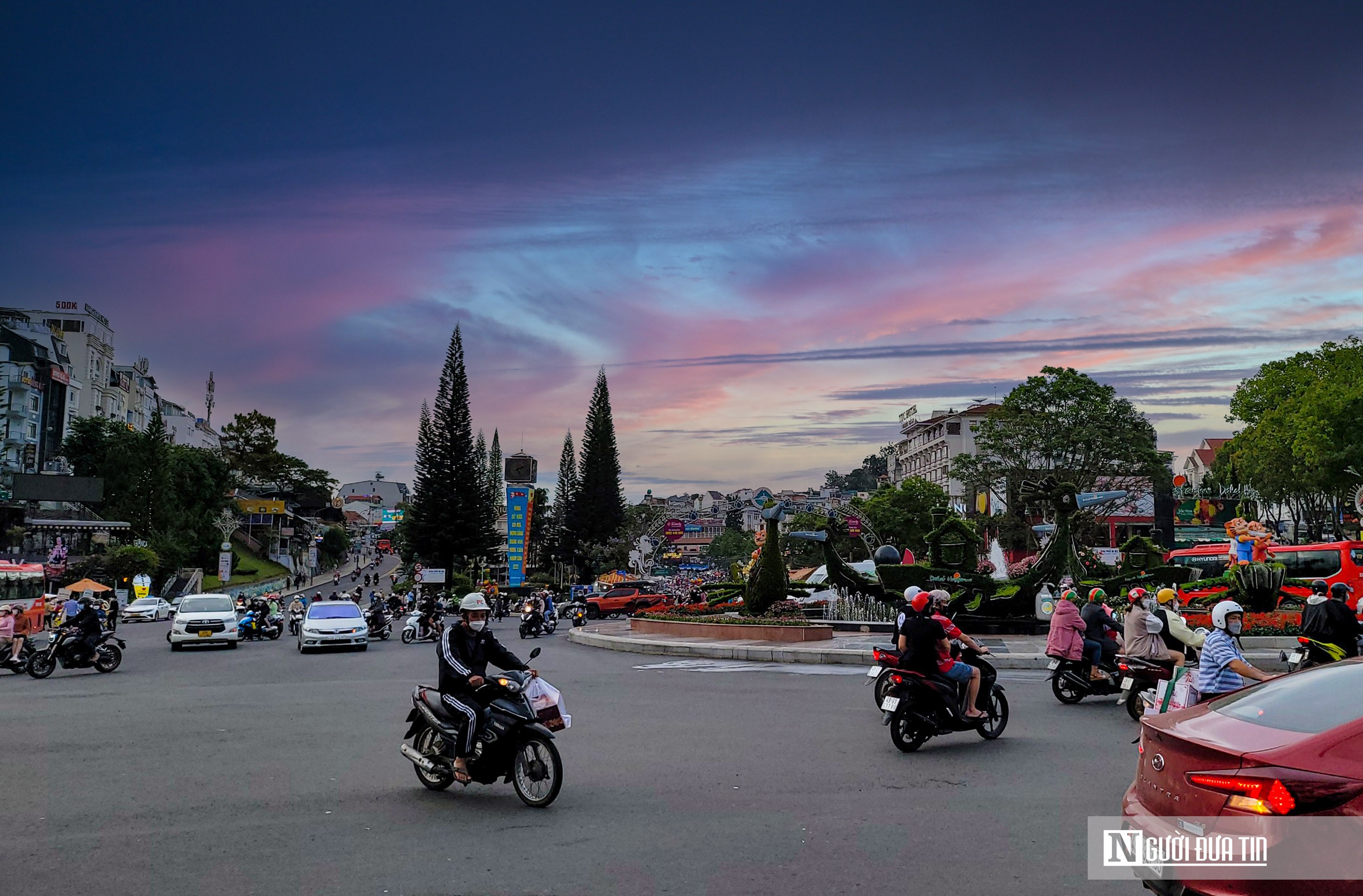 Văn hoá - Lâm Đồng: Đón khoảng 65.000 lượt du khách dịp lễ (Hình 2).