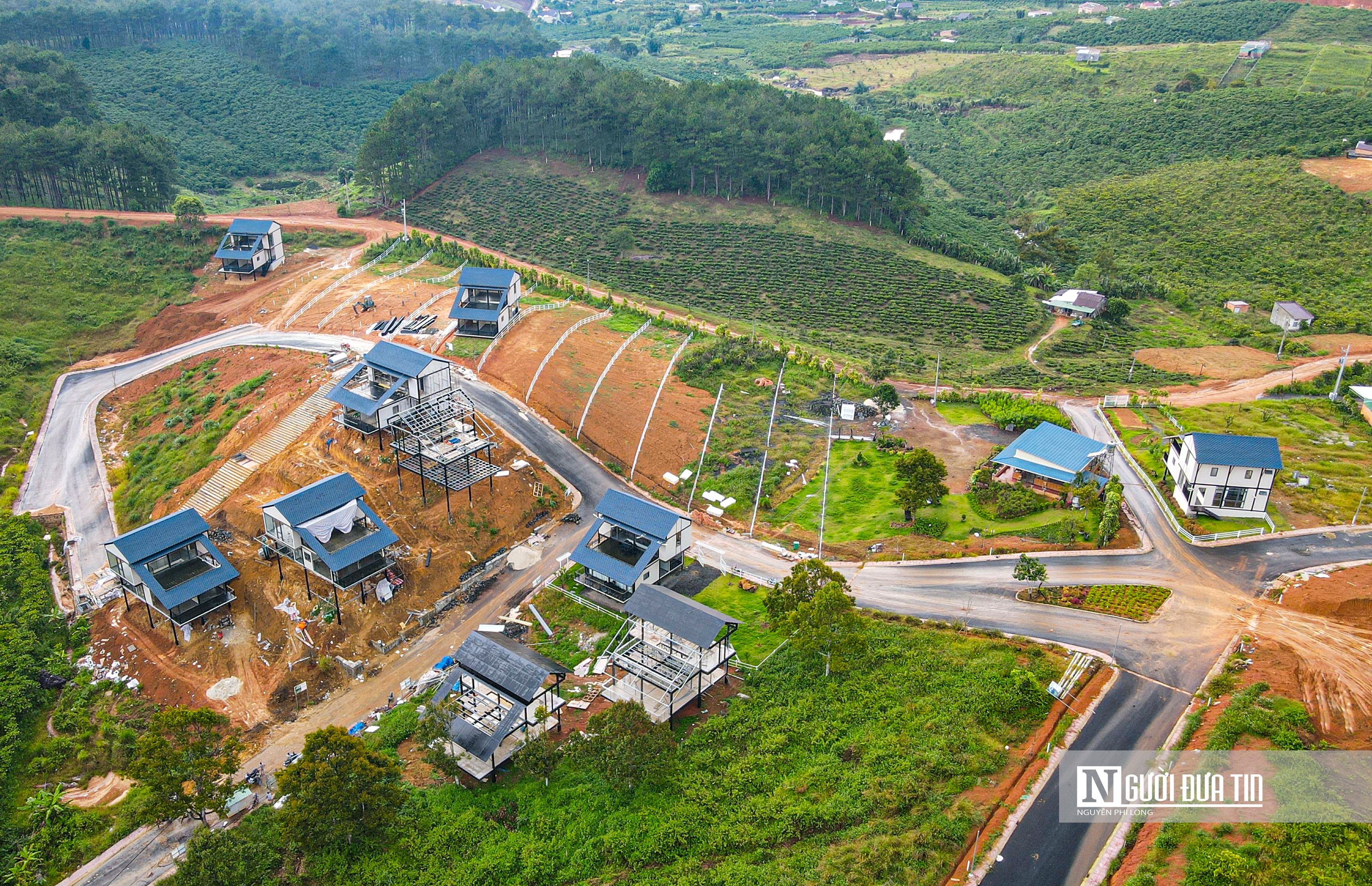 Bất động sản - Ngang nhiên xẻ núi, băm đồi phân lô bán nền ở Lâm Đồng - Bài 1: Những quả đồi bị san phẳng (Hình 15).