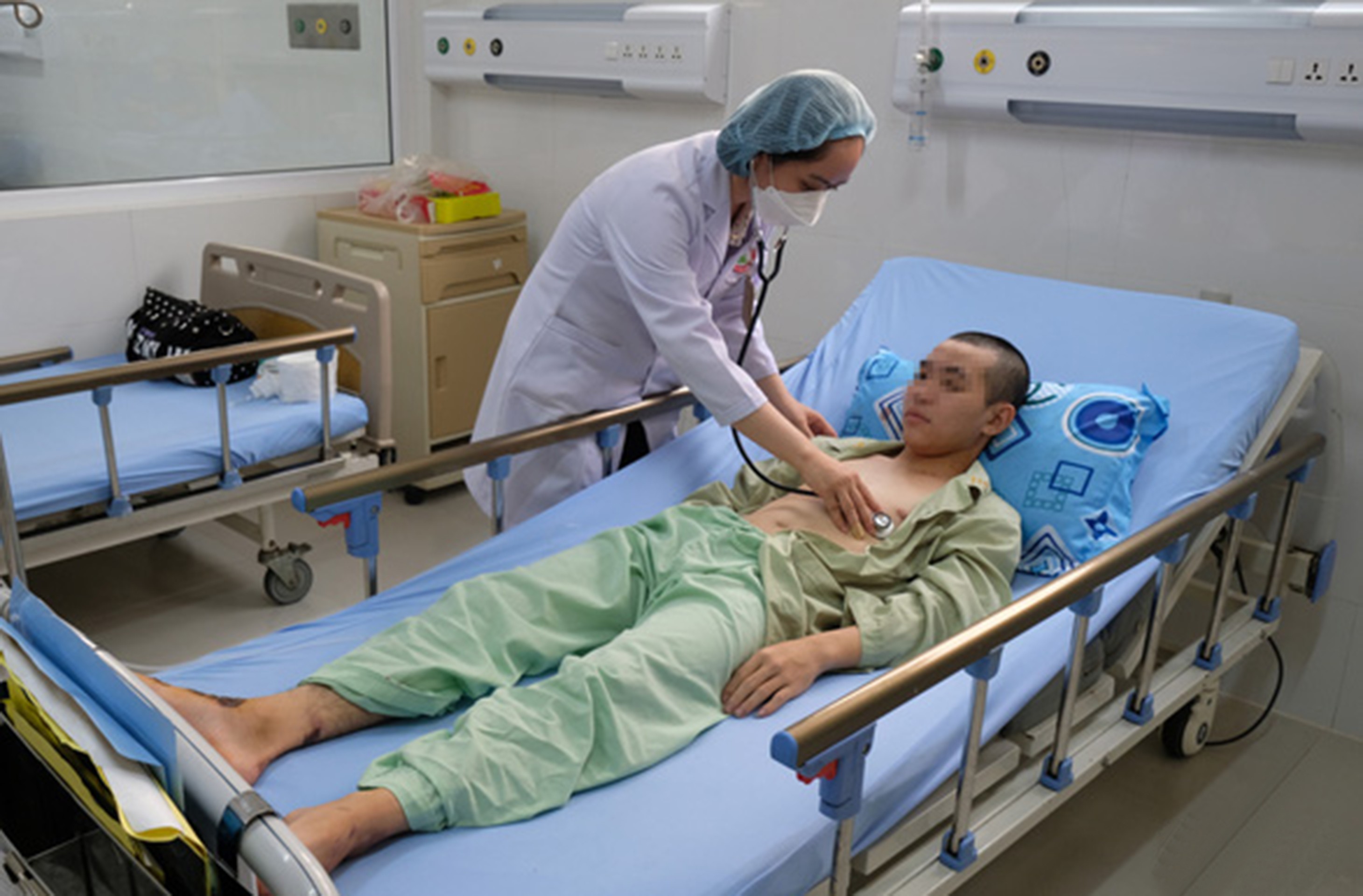 Sức khỏe - Lâm Đồng: Dùng ECMO “tim phổi nhân tạo” cứu sống bệnh nhân nguy kịch