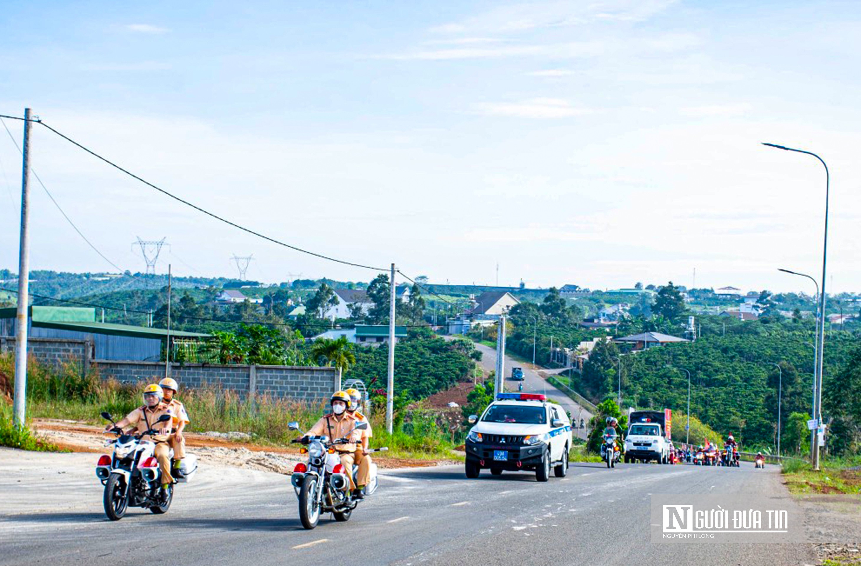 Sự kiện - Lâm Đồng: Ra quân tấn công trấn áp tội phạm dịp Festival Hoa Đà Lạt 2022 (Hình 15).