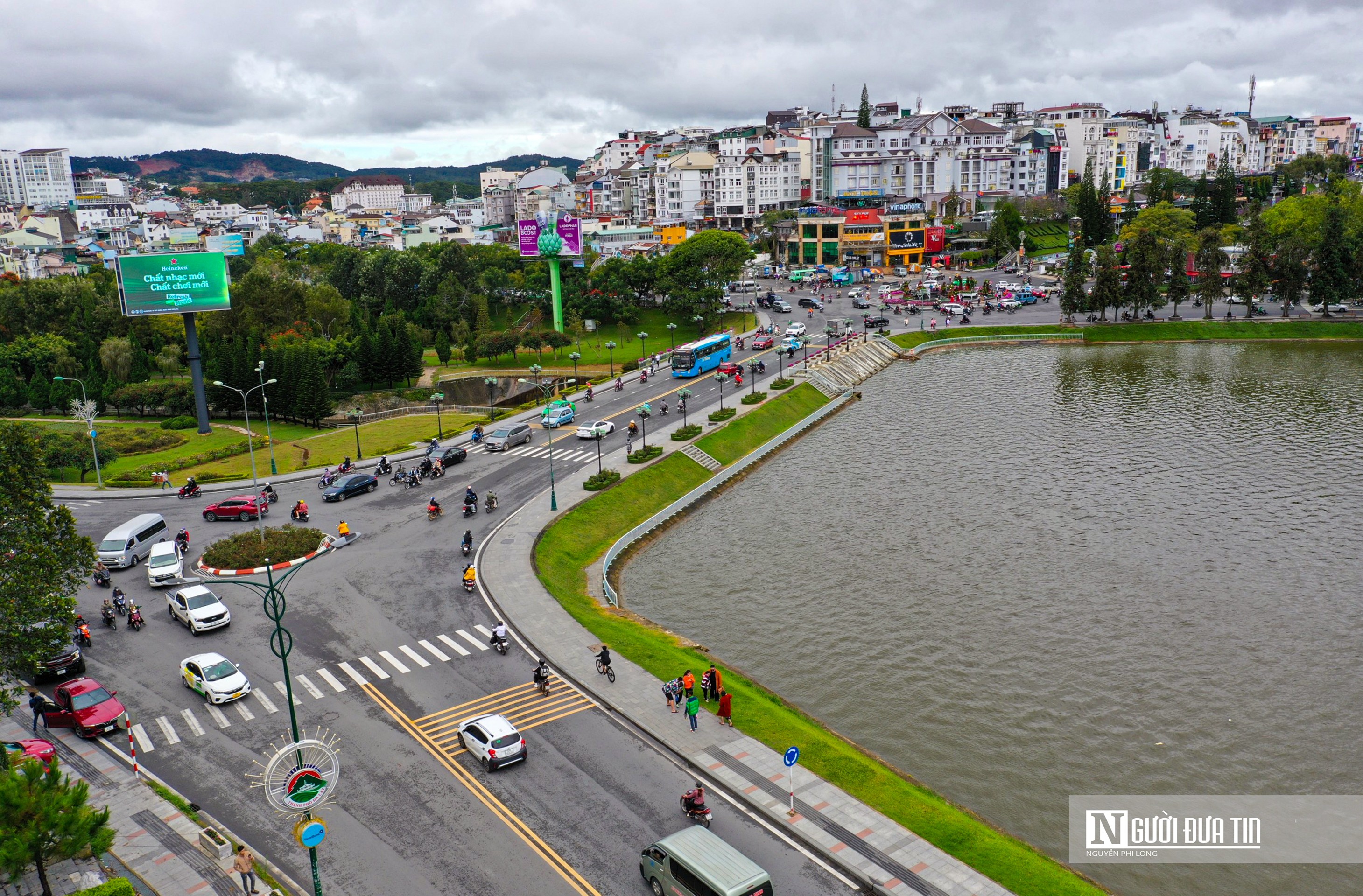 Môi trường - Lâm Đồng: Nhà kính bủa vây 'phủ trắng' Tp.Đà Lạt