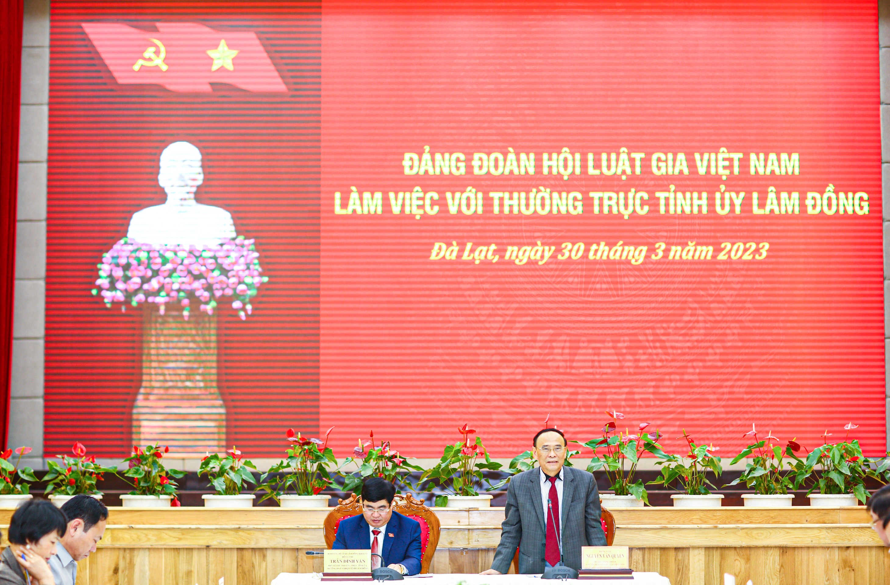 Sự kiện - Hội Luật gia Việt Nam làm việc với Thường trực Tỉnh ủy Lâm Đồng (Hình 4).