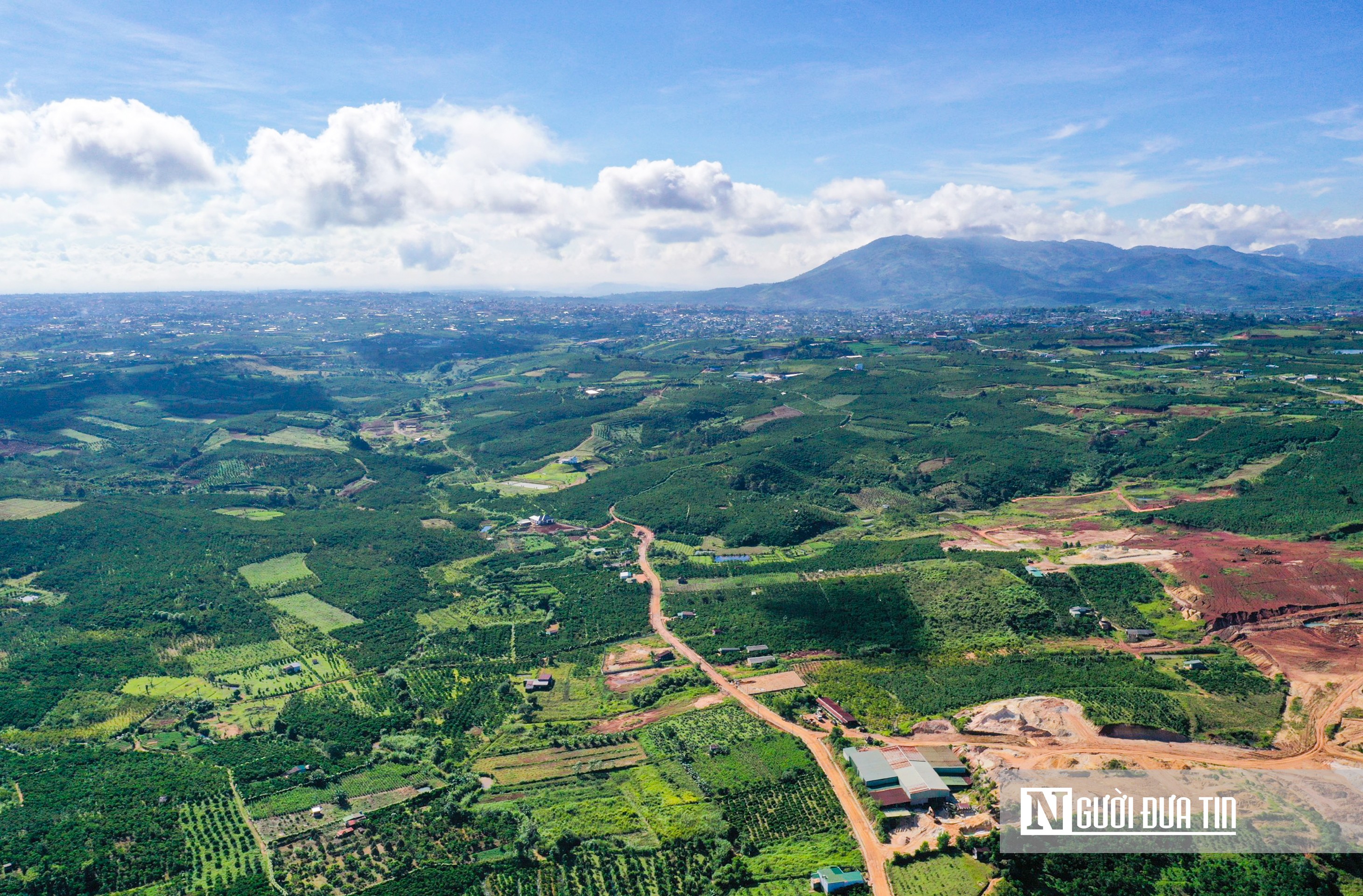 Môi trường - Lâm Đồng: Chấn chỉnh hoạt động khai thác và sử dụng cao lanh (Hình 4).