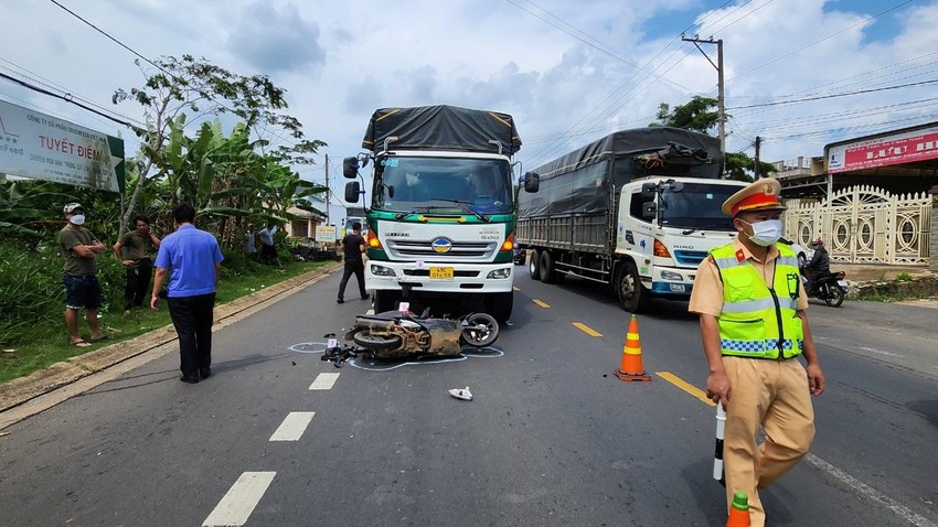 Dân sinh - Lâm Đồng: Xe tải gây tai nạn, một người tử vong trên Quốc lộ 20