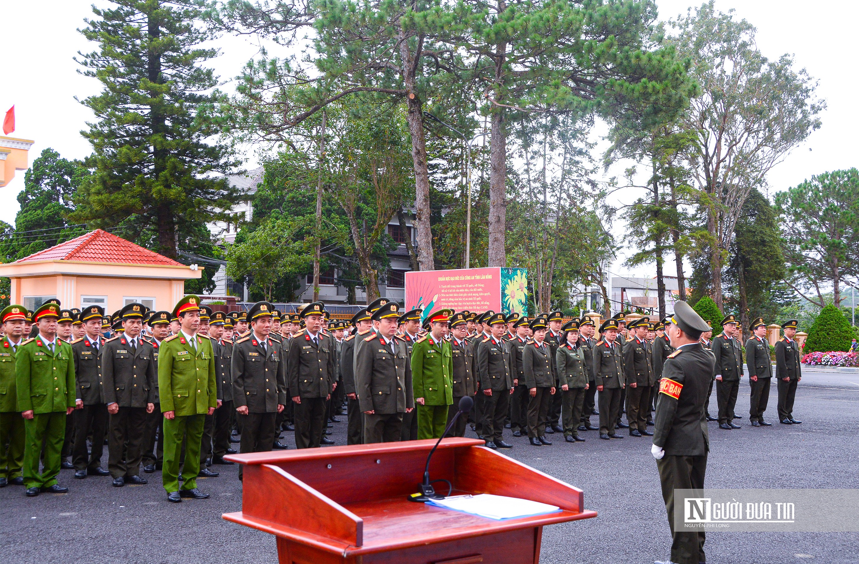 An ninh - Hình sự - Phát động thi đua học tập tấm gương anh dũng hy sinh của 3 cán bộ CSGT