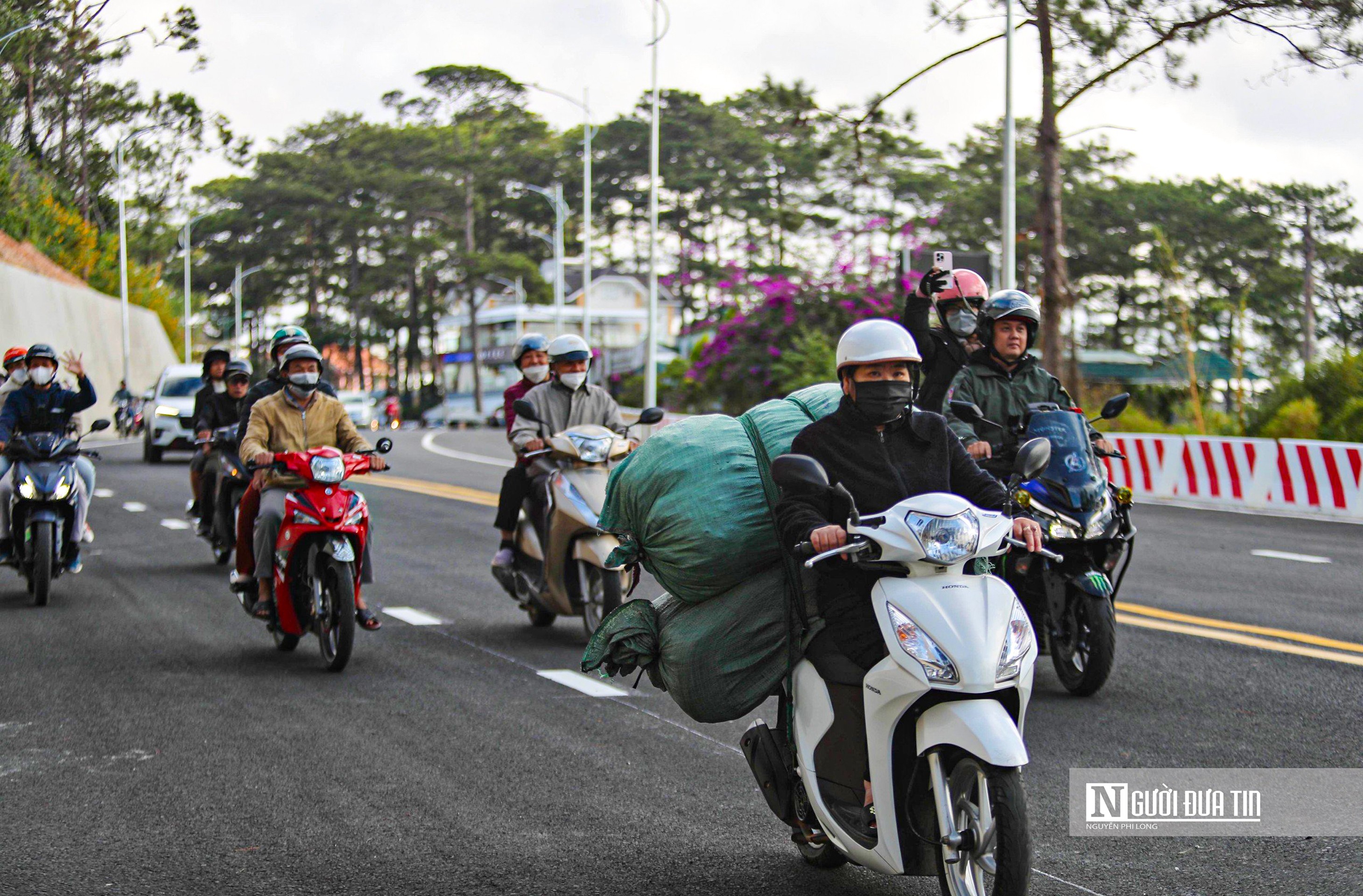 Dân sinh - Lâm Đồng: Thông xe 3km cuối tuyến đèo Prenn (Hình 5).