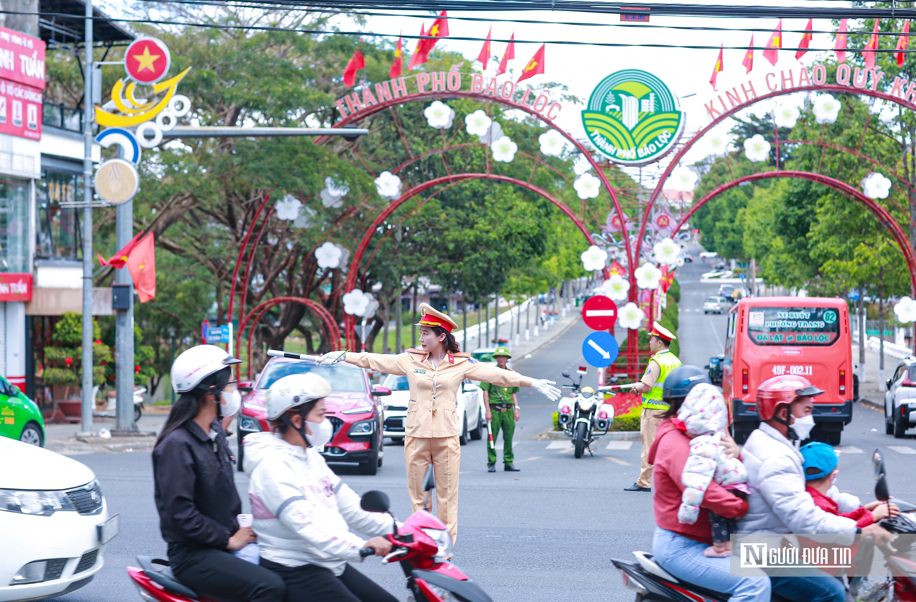 Dân sinh - Người dân rời thành phố Đà Lạt sau nhiều ngày nghỉ Tết (Hình 4).