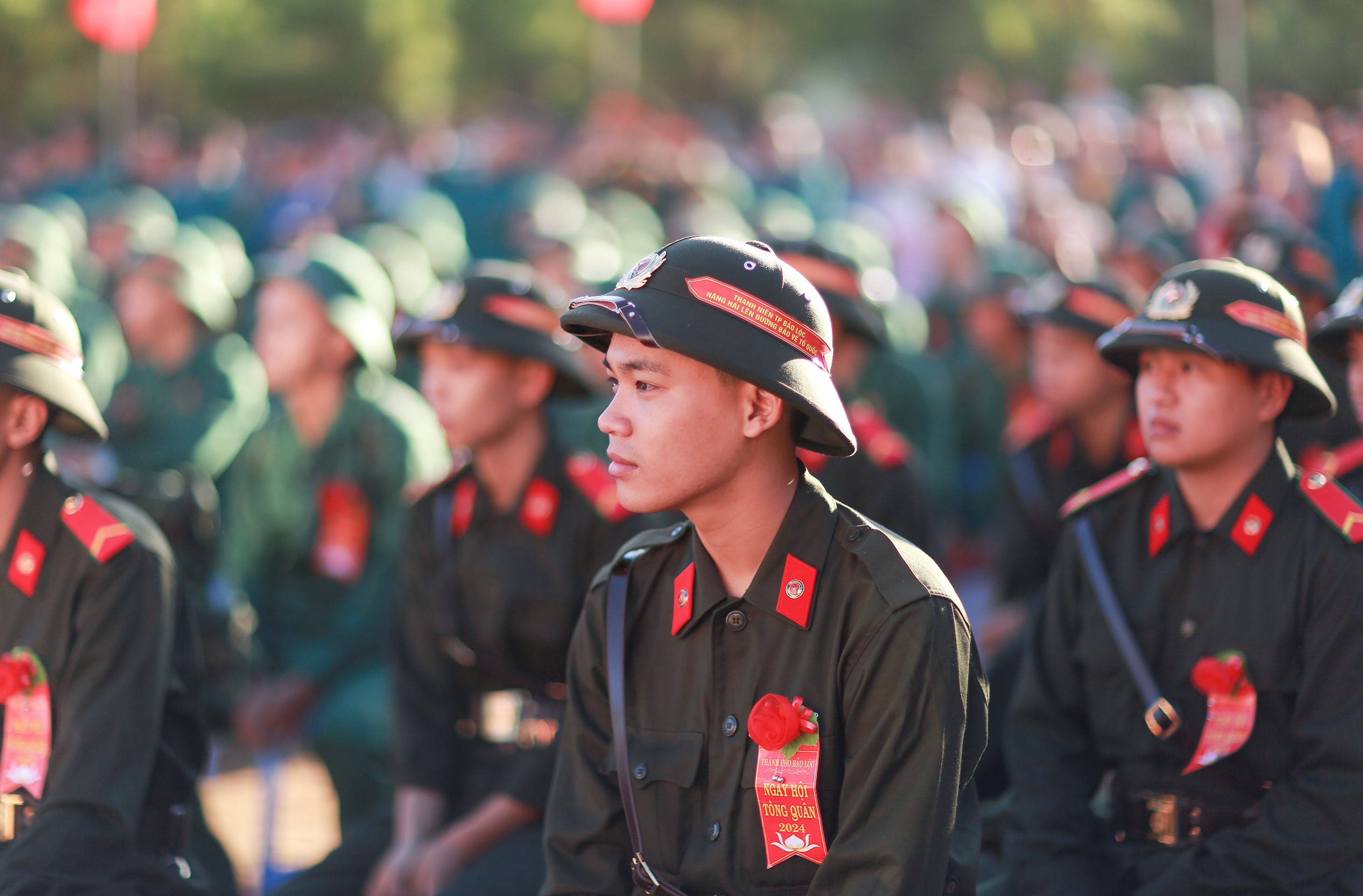 Dân sinh - Lâm Đồng: 1.454 thanh niên nô nức lên đường nhập ngũ (Hình 4).