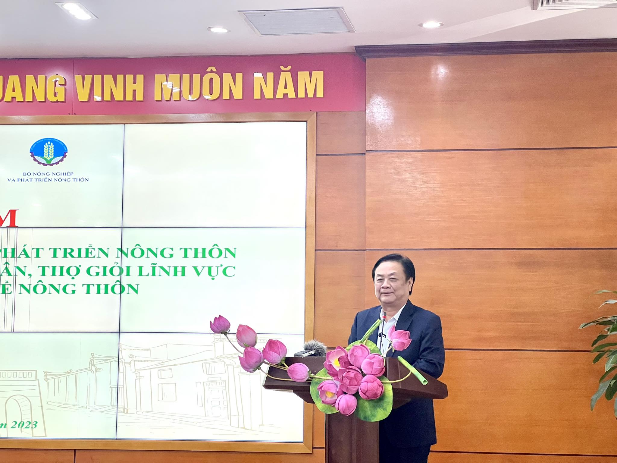 Văn hoá - 'Nghệ nhân làm ra sản phẩm tốt rồi thì nên tìm hiểu thêm tâm lý khách hàng' (Hình 2).