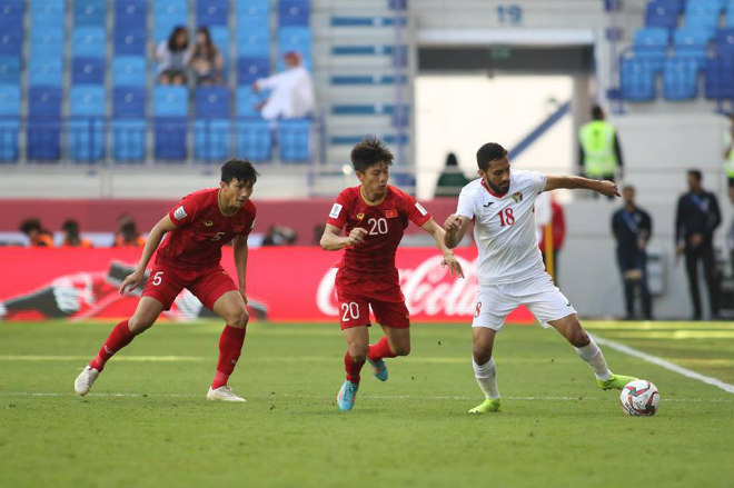 Thể thao - Trực tiếp bóng đá Asian Cup 2019: Loạt sút luân lưu cân não Việt Nam hùng dũng vào Tứ kết (Hình 2).