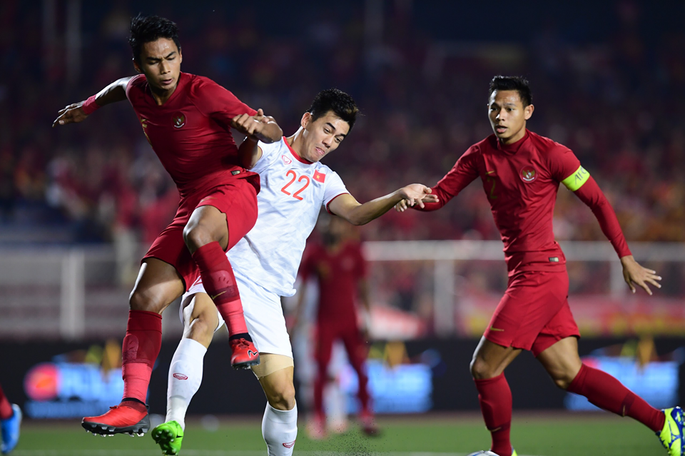 Thể thao - Trực tiếp bóng đá SEA Games 30 Việt Nam vs Indonesia: Hùng Dũng , Văn Hậu đá như siêu sao tầm cỡ  hạ  gục Indonesia (Hình 7).