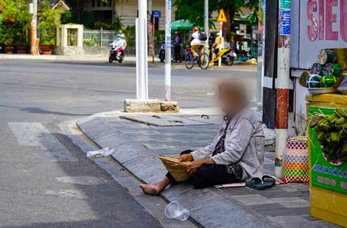 Dân sinh - Bình Thuận: Xử lý tệ nạn lang thang ăn xin tại điểm du lịch,  nhà ga, khu dân cư