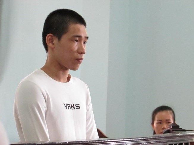Hồ sơ điều tra - Hiếp d&acirc;m chị họ &ldquo;nh&iacute;&rdquo;, kẻ đồi bại l&atilde;nh &aacute;n 11 năm t&ugrave;