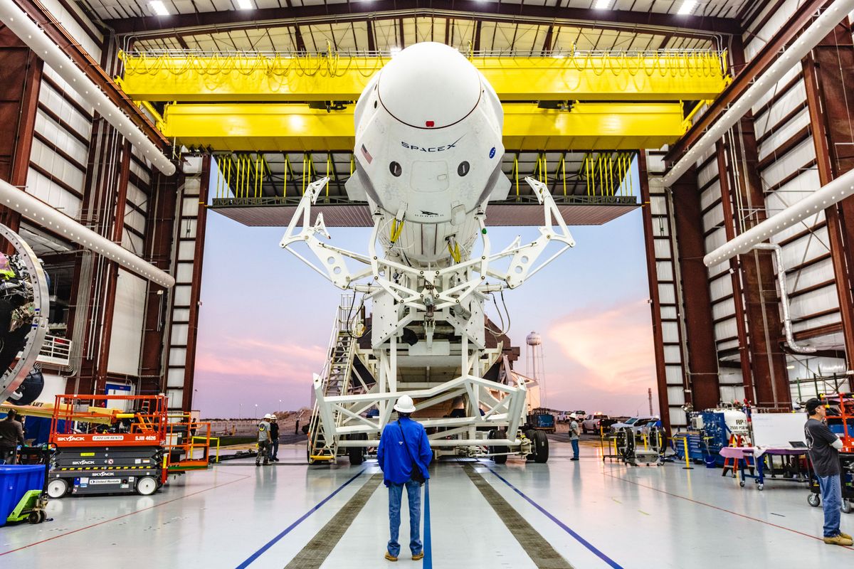 Cuộc sống số - SpaceX tiết lộ nguyên nhân bất ngờ gây ra vụ tai nạn nổ tàu vũ trụ tối tân (Hình 2).