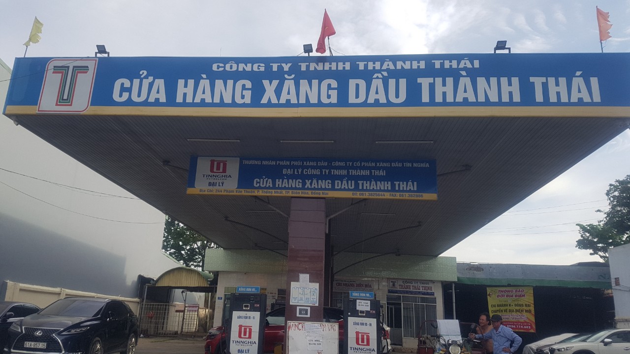 Tiêu dùng & Dư luận - Đồng Nai: Nhiều cây xăng ngưng phục vụ hoặc bán có giới hạn (Hình 2).