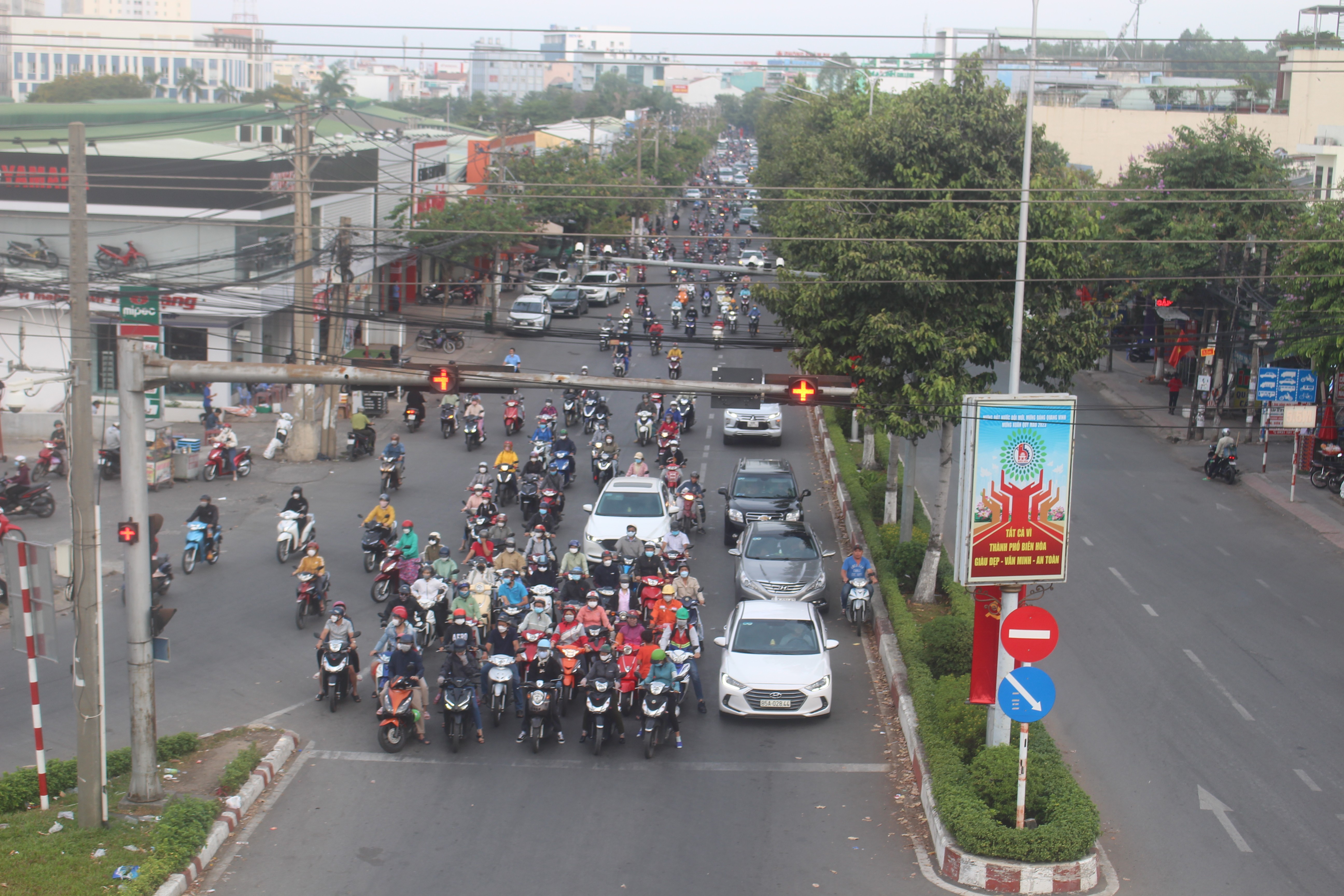 Dân sinh - Đồng Nai: Sôi nổi khí thế làm việc tại các khu công nghiệp sau kỳ nghỉ Tết Nguyên đán