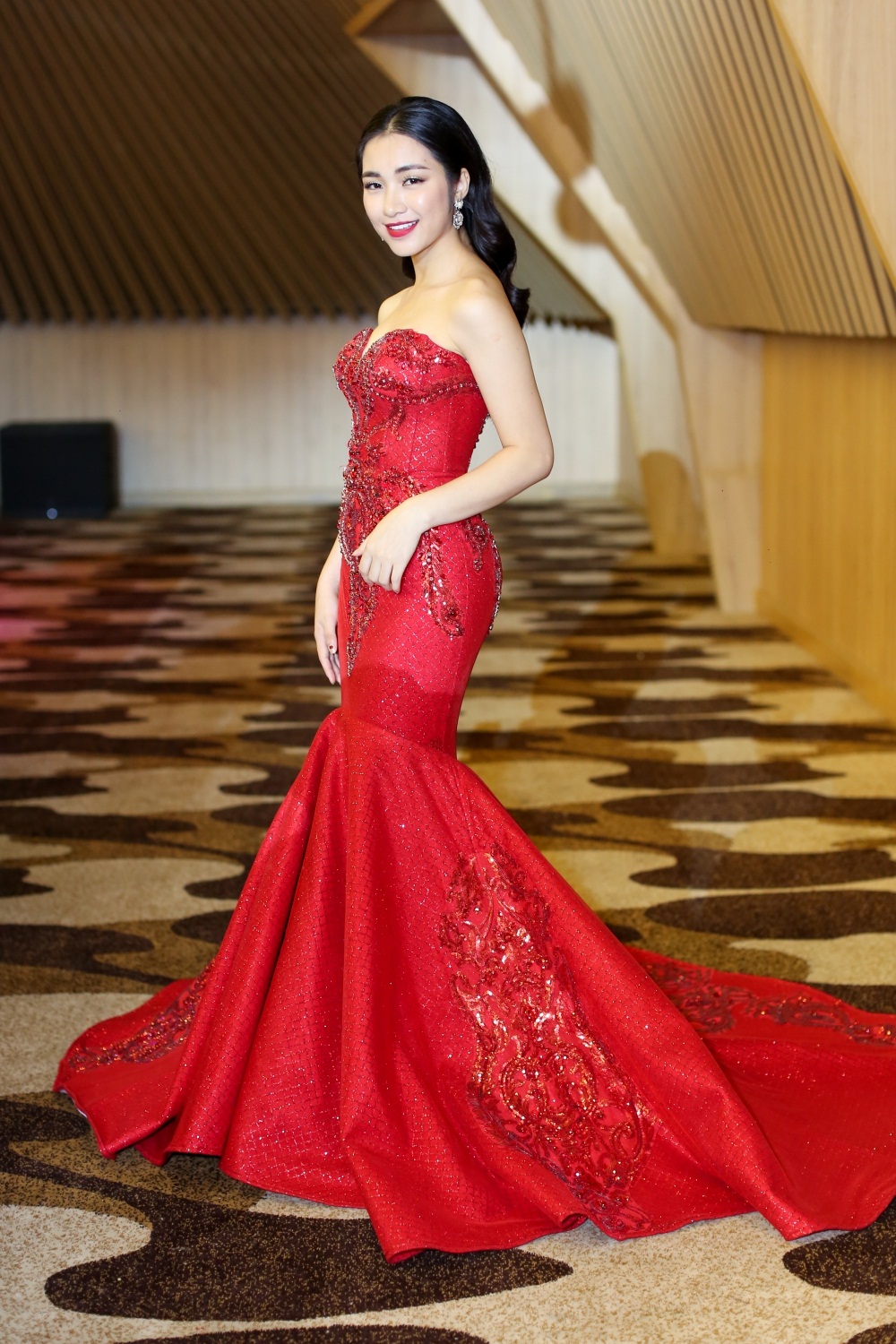 Giải tr&iacute; - H&ograve;a Minzy: 'T&ocirc;i c&oacute; thực lực, kh&ocirc;ng cần lấy đời tư để tỏa s&aacute;ng' (H&igrave;nh 2).