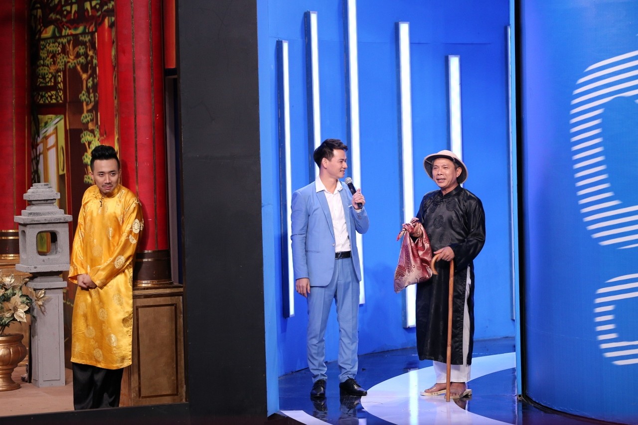 Giải trí - Nghệ sĩ Trung Dân trở lại gameshow với 'Ơn giời, cậu đây rồi'