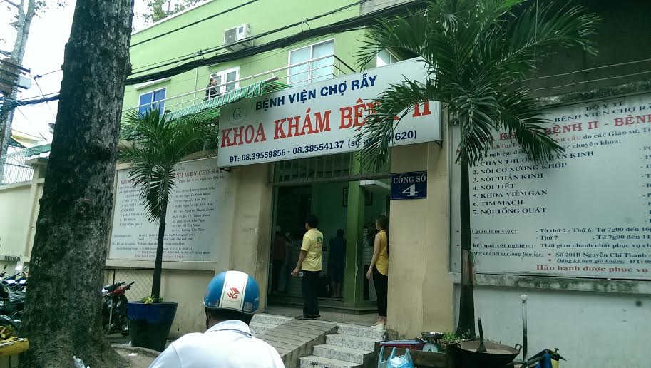 Sức khỏe - Vụ khoan nhầm chân bệnh nhân ở bệnh viện Chợ Rẫy: Đình chỉ 2 nhân viên bệnh viện (Hình 2).