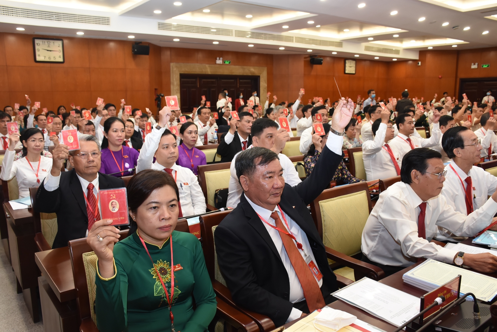 Tin nhanh - Thủ tướng Nguyễn Xuân Phúc kỳ vọng kinh tế TP.HCM phát triển đột phá (Hình 2).