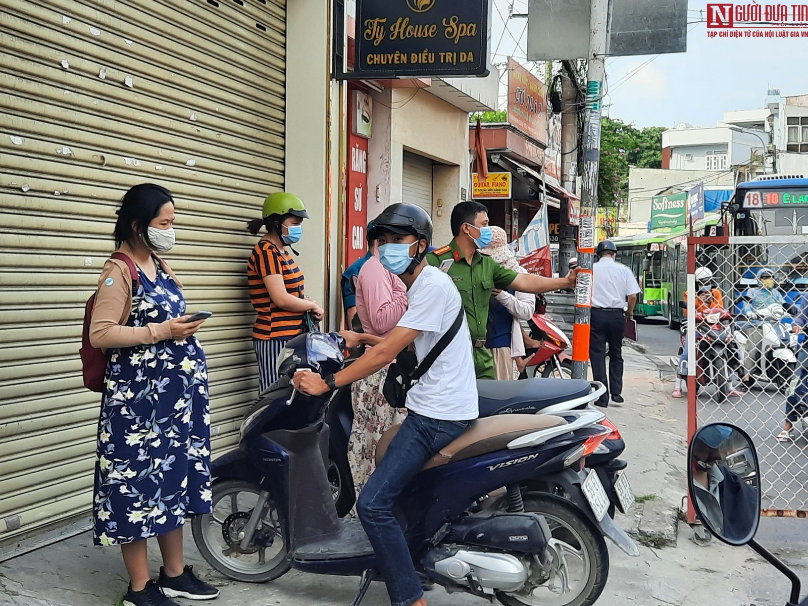 Sự kiện - TP.Hồ Chí Minh: Tăng cường lực lượng để quận Gò Vấp ổn định tình hình (Hình 3).