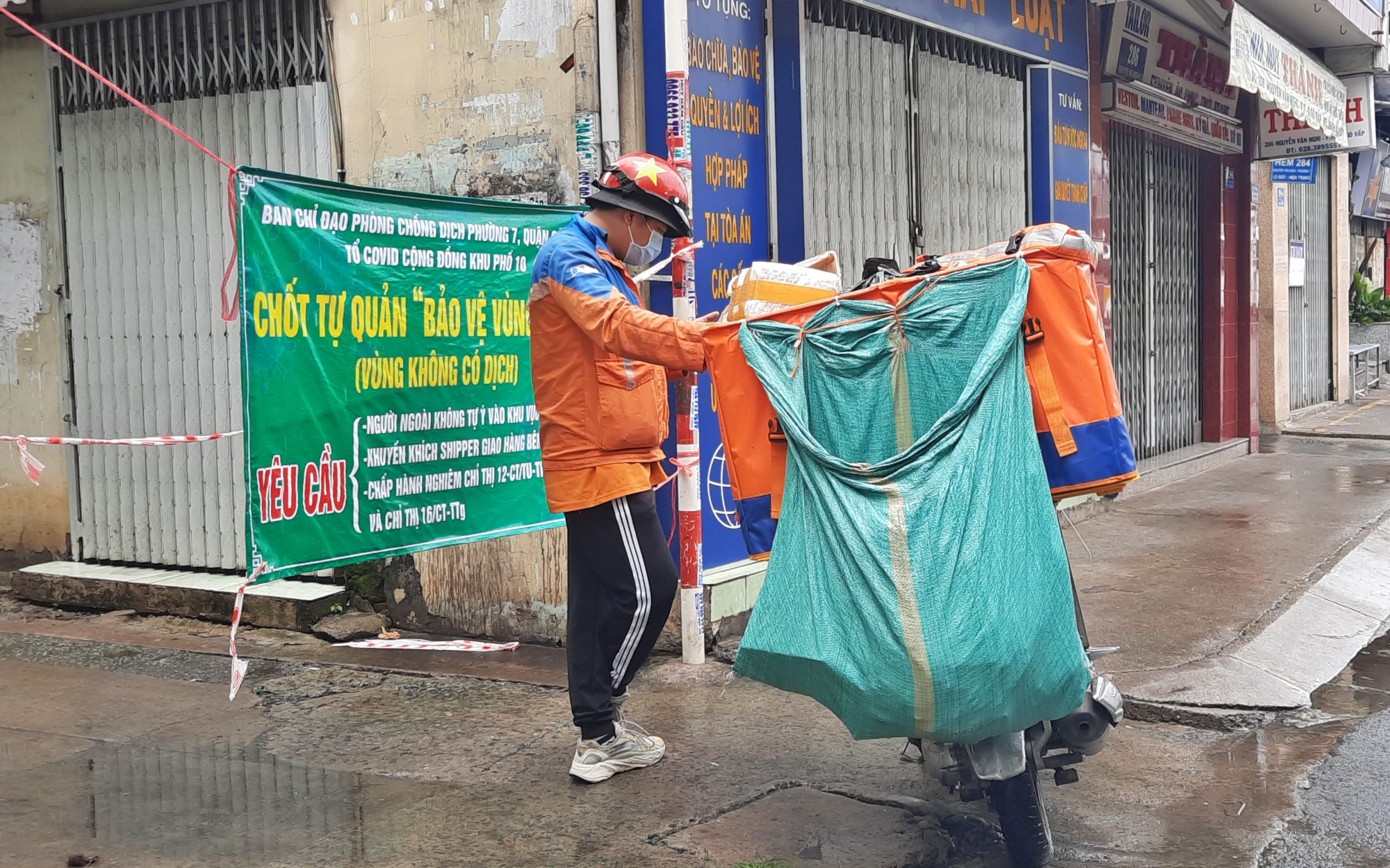 Dân sinh - Siết chặt “vùng xanh” phòng dịch, Tp. Hồ Chí Minh ra quy định mới (Hình 2).