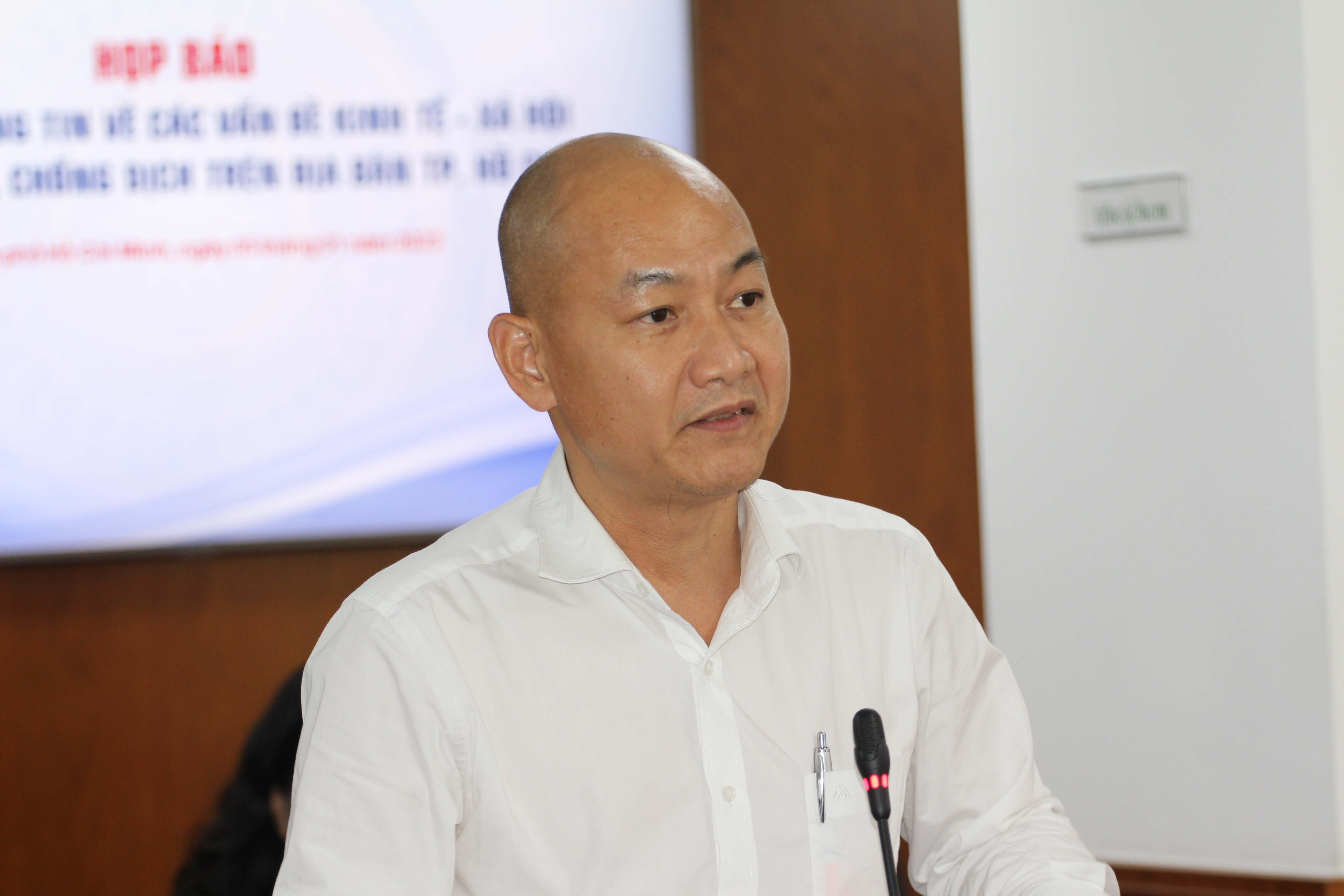 Tiêu dùng & Dư luận - Các siêu thị ở Tp.HCM mở cửa từ mùng 2 Tết, cam kết giảm giá sâu
