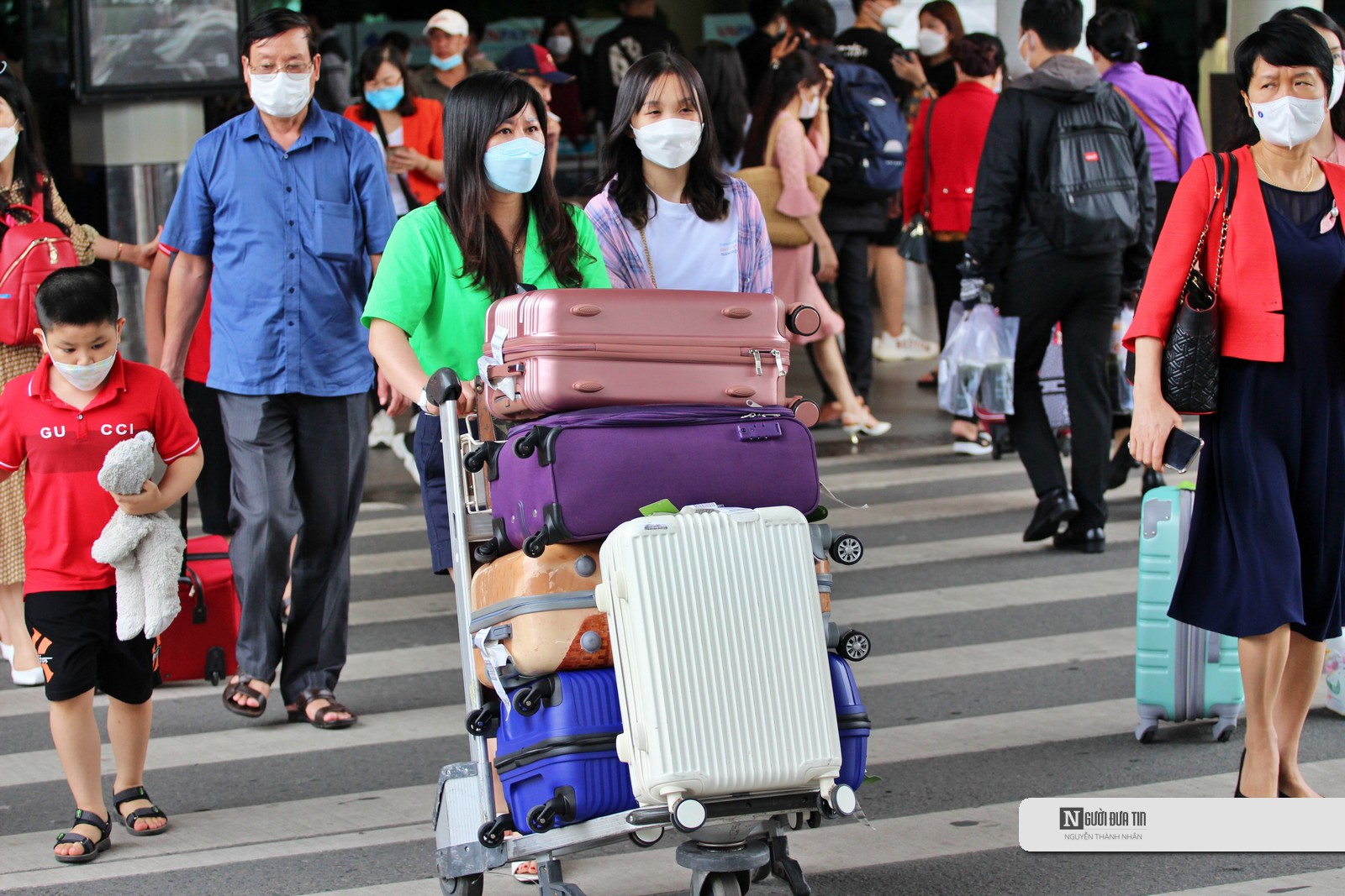 Dân sinh - Tp.HCM: Sân bay, bến xe lên phương án chống ùn tắc dịp Tết Nguyên đán (Hình 2).