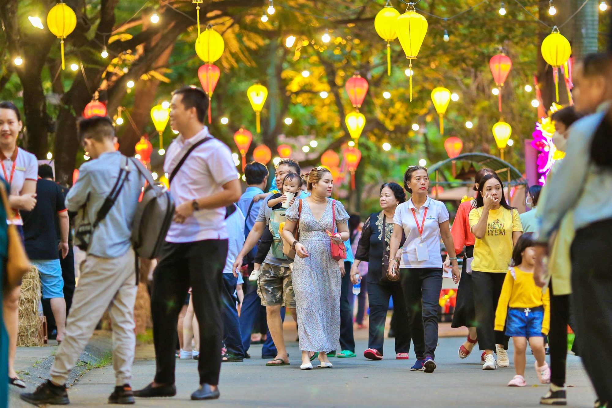 Tiêu dùng & Dư luận - Sẵn sàng đón khách Trung Quốc trở lại, kỳ vọng mùa hè “cháy tour”