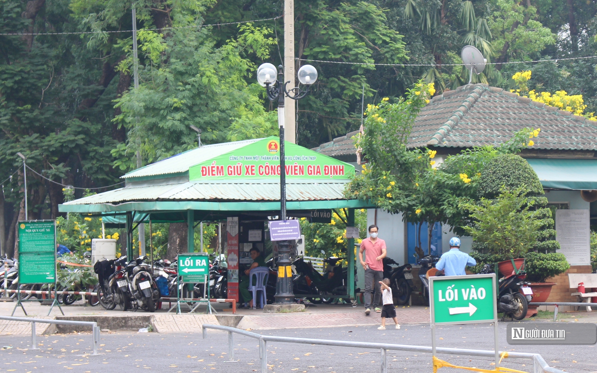 Dân sinh - Tp.HCM: Vì sao hơn 390 công viên không có bãi giữ xe? (Hình 13).