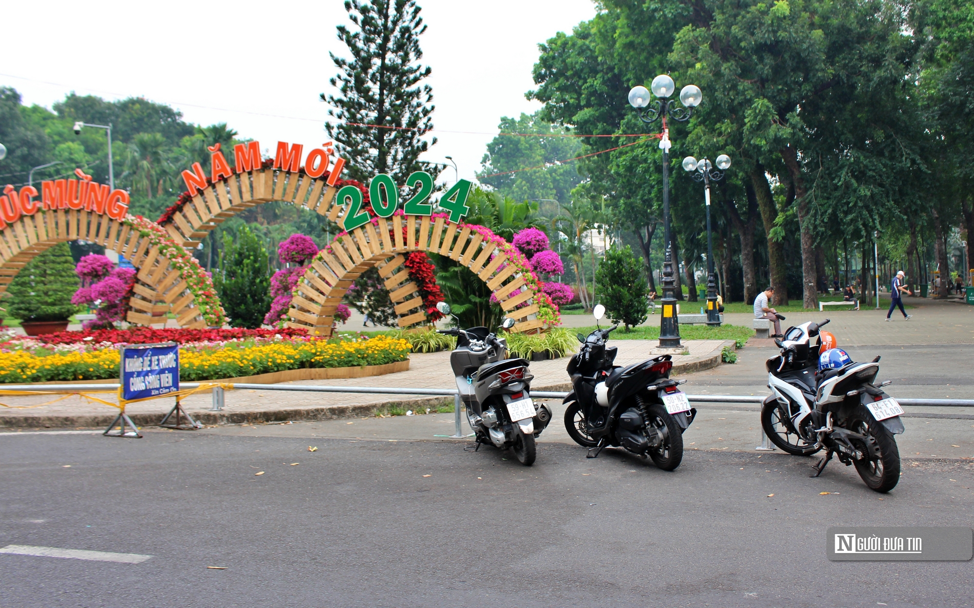 Dân sinh - Tp.HCM: Vì sao hơn 390 công viên không có bãi giữ xe? (Hình 11).