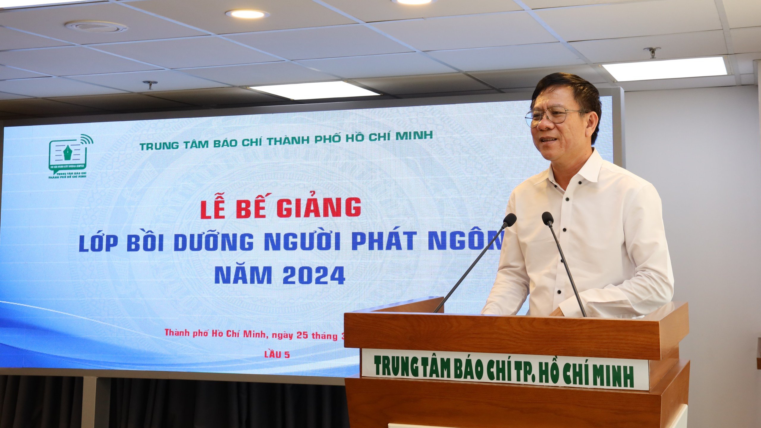 Sự kiện - Tp.HCM: Bế giảng lớp bồi dưỡng người phát ngôn năm 2024