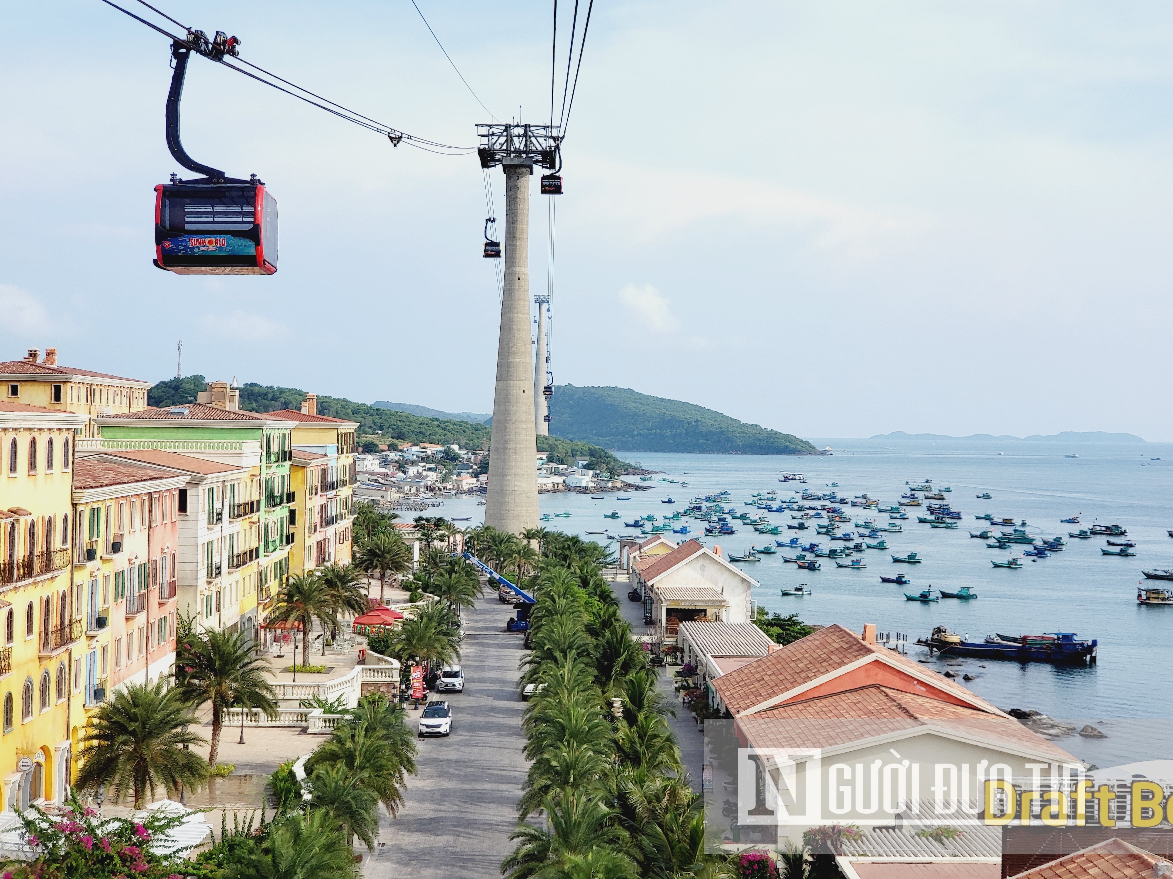 Chính sách - Kiên Giang: Đề xuất miễn thị thực 6 tháng để hút khách quốc tế tới Phú Quốc