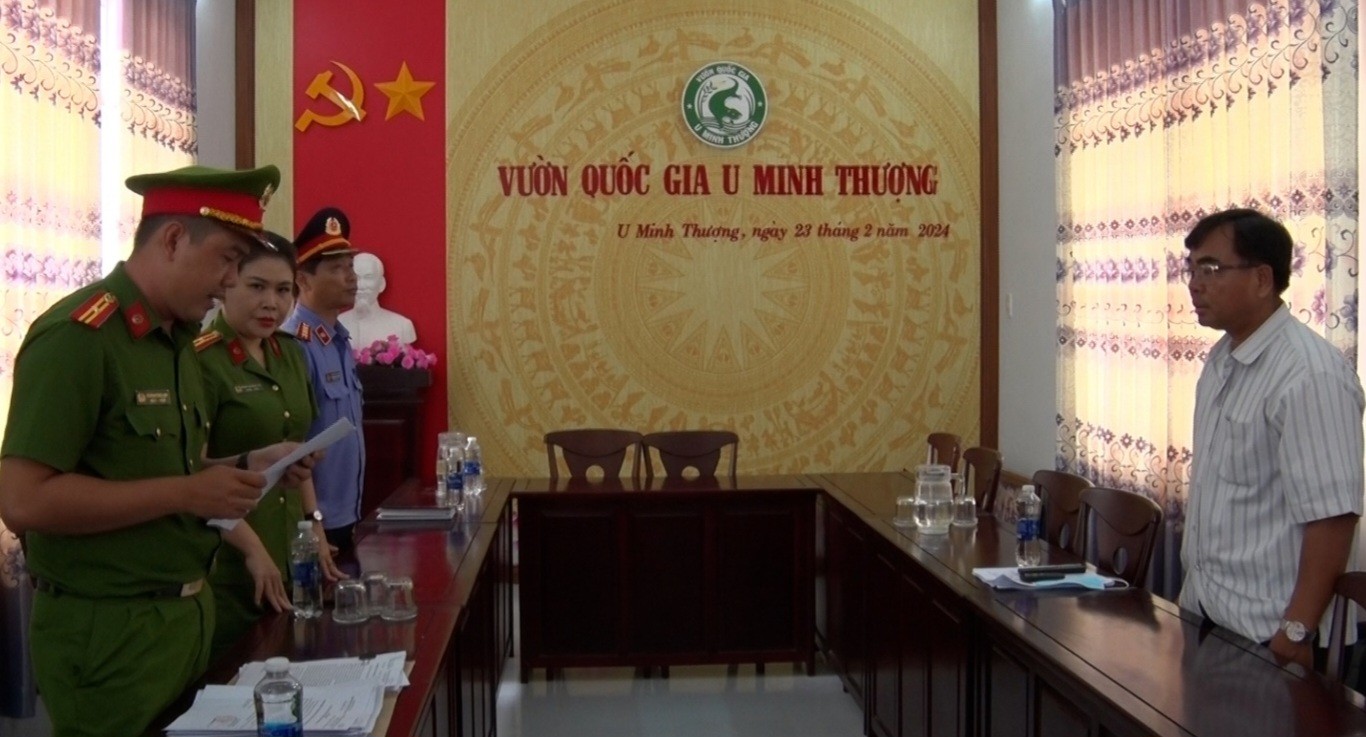 An ninh - Hình sự - Bắt giam nguyên giám đốc vườn quốc gia U Minh Thượng 