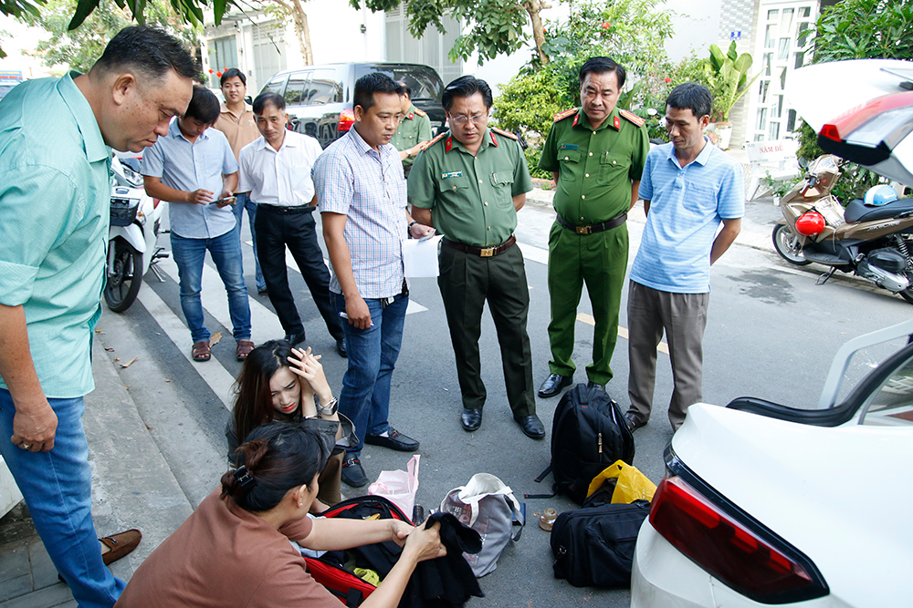 An ninh - Hình sự - An Giang: Mua vũ khí trên mạng, chưa kịp bán thì bị bắt